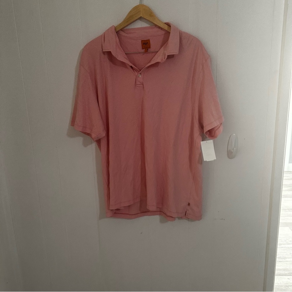 Soft Pink Polo Shirt with Lightweight Fabric